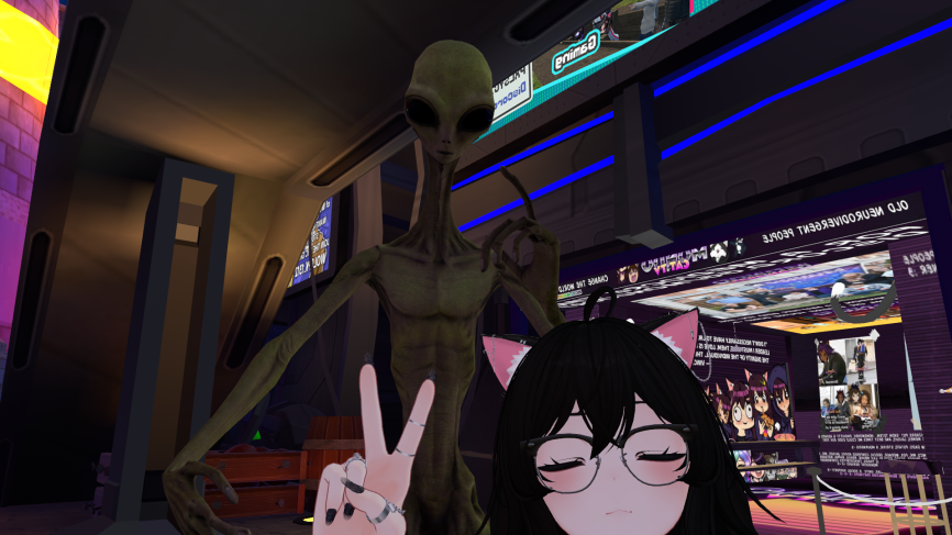 Selfie with an alien in vrchat